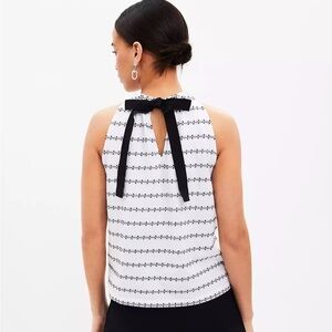LOFT Black & White Sleeveless Tie-Back Striped Dot top.